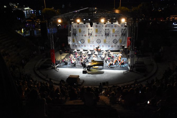 İdil Biret, Bodrum'da konser verdi