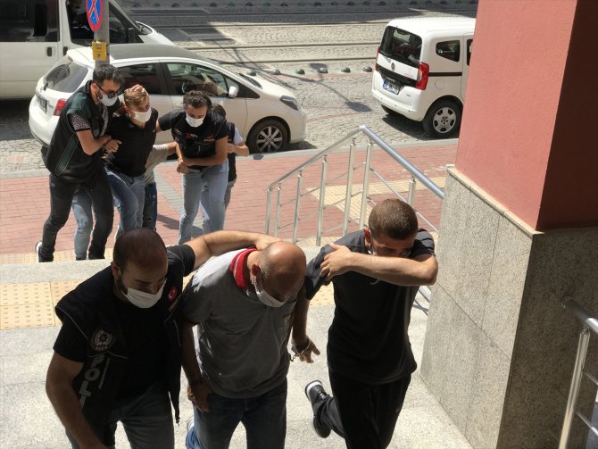 Kocaeli'de uyuşturucu operasyonunda 7 kişi gözaltına alındı