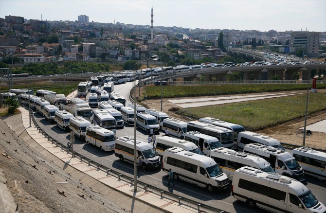 Servisçilerden, İzmir Büyükşehir Belediyesine "S Plaka" tepkisi