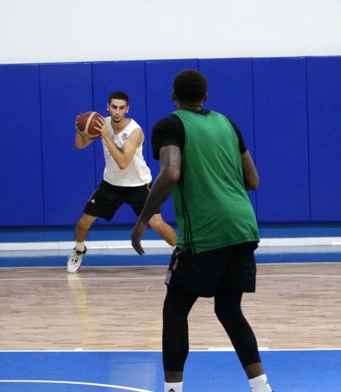 Beşiktaş Erkek Basketbol Takımı'nın Bolu kampı sürüyor