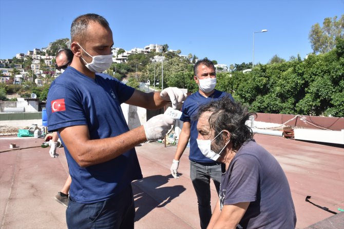 Bodrum'da tek başına barakada yaşayan yaşlı adama yardım eli