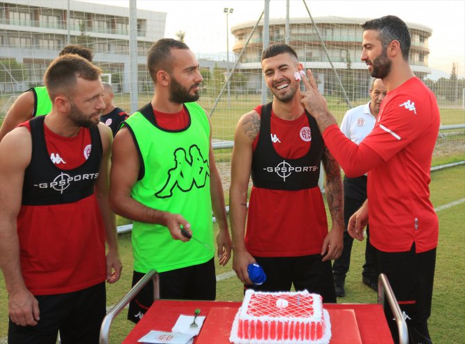 Antalyaspor, yeni sezon hazırlıklarına devam etti