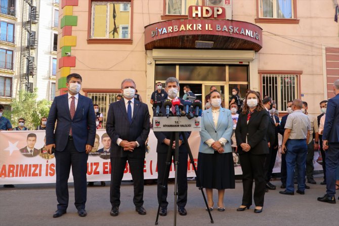 İçişleri Bakan Yardımcısı Muhterem İnce'den Diyarbakır annelerine ziyaret