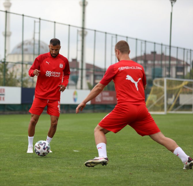 Sivasspor, yeni sezon hazırlıklarını sürdürdü