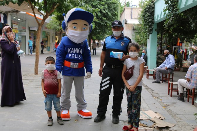 Siirt'te "Kanka Polis" ile Kovid-19 denetimleri yapıldı