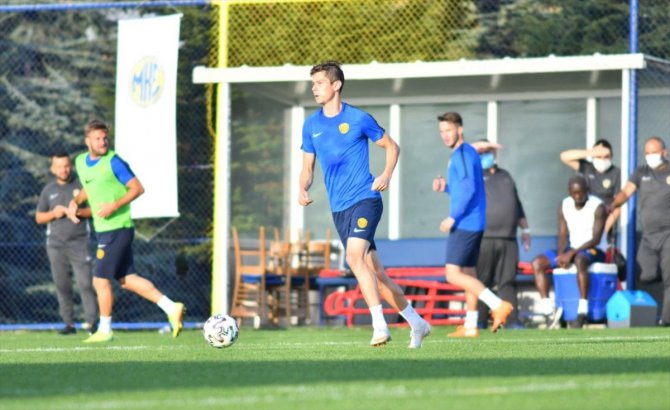 MKE Ankaragücü, Çaykur Rizespor maçının hazırlıklarını sürdürdü