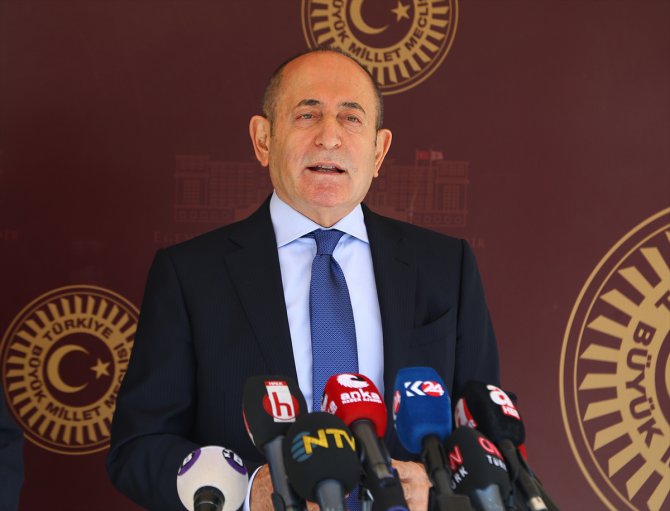 CHP'li Hamzaçebi: "Mahkemenin Berberoğlu kararı hukuk devletini ayaklar altına alan bir karardır"