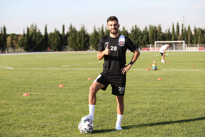 Fatih Karagümrüklü futbolcu Ramazan Civelek'in hedefi Avrupa: