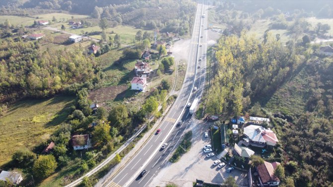 Bolu Dağı geçişinde araç yoğunluğu yaşanıyor