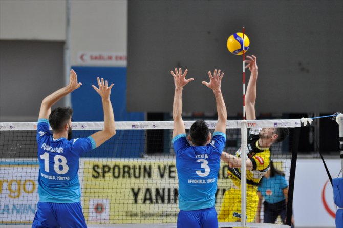 Voleybol: AXA Sigorta Efeler Ligi