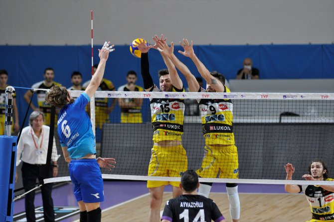 Voleybol: AXA Sigorta Efeler Ligi