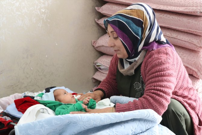 Şehit eşine olan özlemi aynı adı taşıyan torunuyla gideriyor