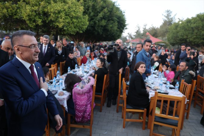 Cumhurbaşkanı Yardımcısı Oktay, Gazimağusa'da iftar programına katıldı