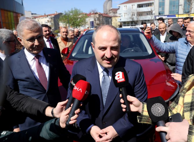 Bakan Varank: "Hizmet ve proje siyasetinden hiçbir zaman taviz vermedik"