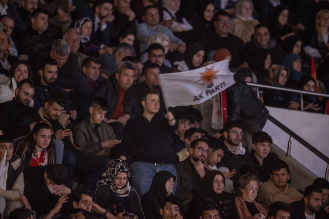 AK Parti Aday Tanıtım Toplantısı için Ankara Spor Salonu'na girişler başladı