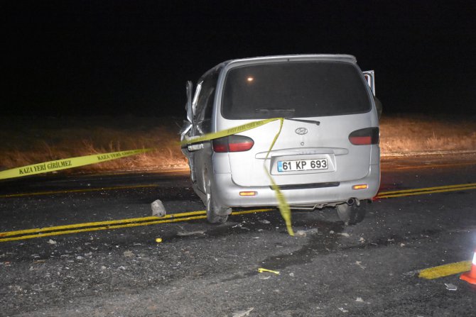 Kars'taki trafik kazasında 1 kişi öldü, 6 kişi yaralandı