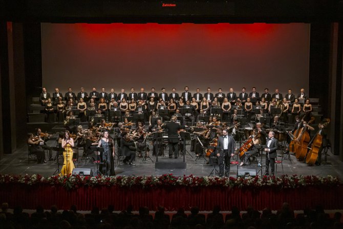 Antalya Devlet Opera ve Balesinden "Senfonik Neşet Ertaş Türküleri" konseri