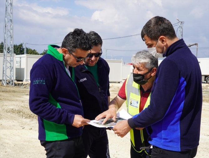 UEDAŞ ekipleri Hatay'da çalışmalarını sürdürüyor