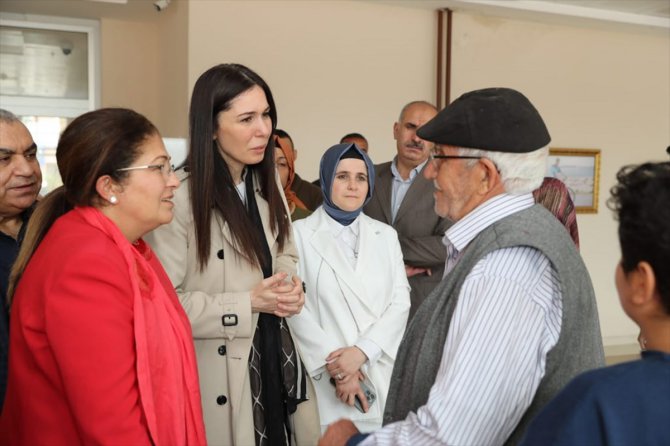 AK Parti'li Çiğdem Karaaslan, Şanlıurfa'da depremzedeleri ziyaret etti