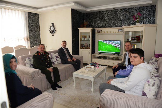 Ardahan'da şehit aileleri ve gazilere bayram ziyareti yapıldı