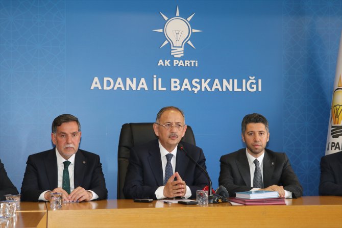 AK Parti'li Özhaseki, partisinin Adana İl Başkanlığı'nda konuştu: