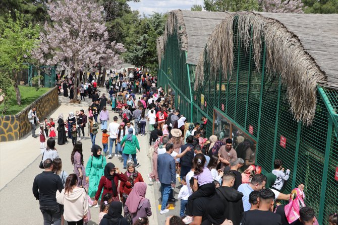 Gaziantep Doğal Yaşam Parkı'nı bayram tatilinde 51 bini aşkın ziyaretçi gezdi