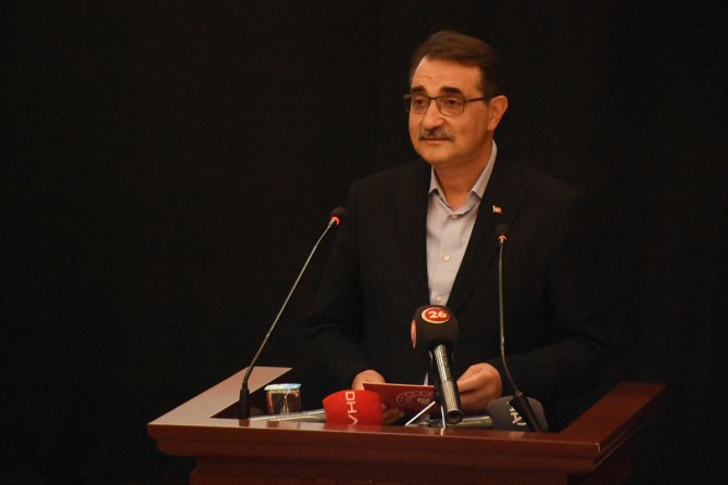 Bakan Dönmez, "Eskişehir En'lerini Ödüllendiriyor" töreninde konuştu: