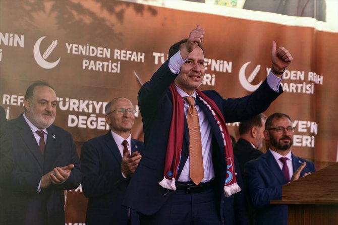 Yeniden Refah Partisi Genel Başkanı Erbakan, Trabzon'da konuştu: