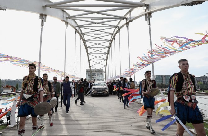 Sanayi ve Teknoloji Bakanı Varank, Bursa'da Hıdırellez etkinliklerine katıldı