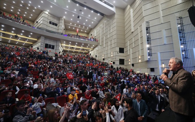 Bakan Akar, Kayseri'de "Efsanenin Doğuşu TOGG" seminerinde konuştu: