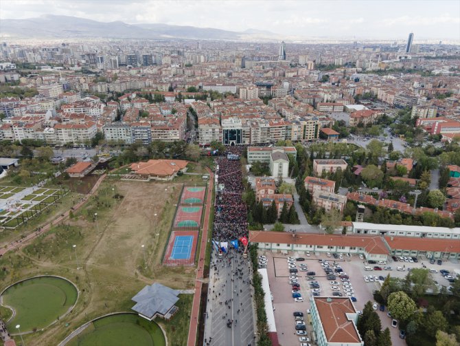 İBB Başkanı İmamoğlu, Konya'da "Halk Buluşması"na katıldı