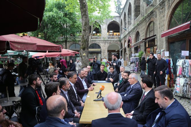 AK Parti'li Efkan Ala, Kuzey Makedonya'dan gelen Türk STK temsilcileriyle buluştu