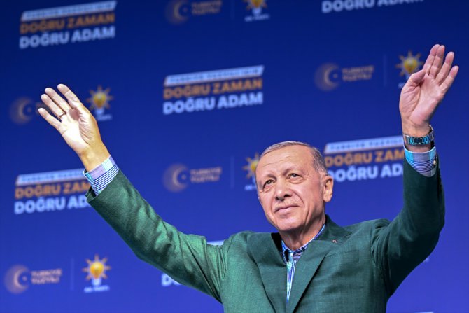 Cumhurbaşkanı ve AK Parti Genel Başkanı Erdoğan, partisinin Sincan mitinginde konuştu: (2)