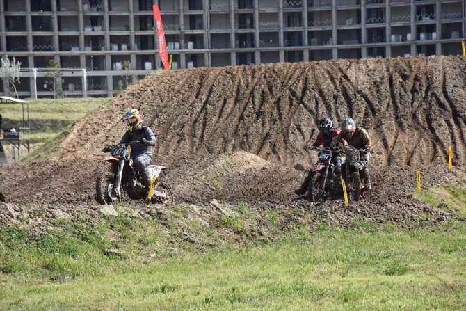 Türkiye, Avrupa Gençler ve BMU Motokros Şampiyonaları Afyonkarahisar'da başladı