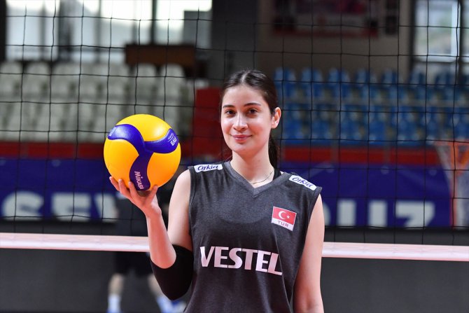 Milli voleybolcu Tuğba İvegin, FIVB Milletler Ligi hazırlıklarını değerlendirdi: