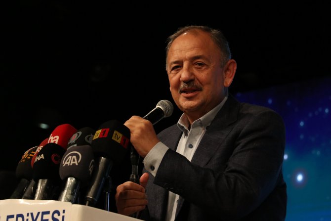 AK Parti'li Özhaseki, Kayseri'de KOCAFEST Ödül Töreni'nde konuştu: