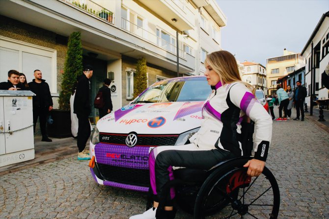 Engelli ralli pilotu Kübra Denizci, Türkiye'yi Avrupa'da temsil etmeye odaklandı: