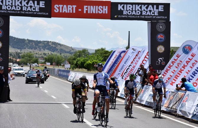 "Road Race Kırıkkale 2.2" bisiklet yarışlarının ilk gün etapları tamamlandı