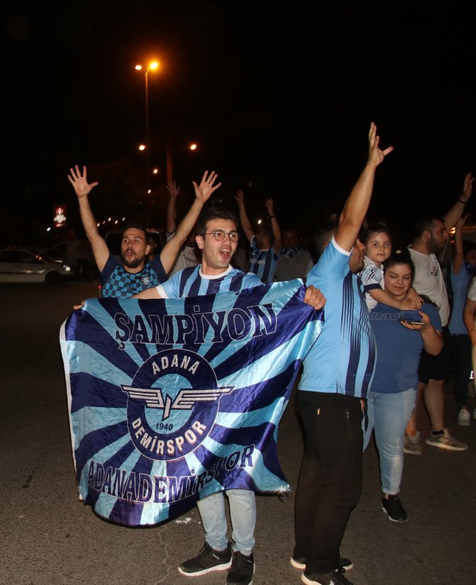 Adana Demirspor'da UEFA Avrupa Konferans Ligi'ne katılma sevinci yaşanıyor