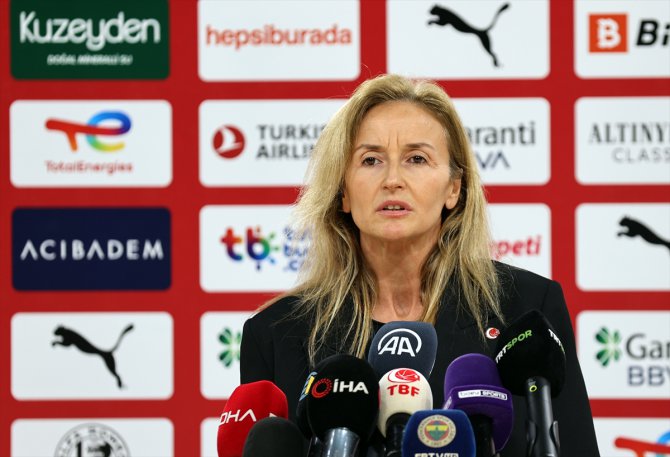 Avrupa Şampiyonası'na katılacak kadın milli basketbolcular için medya günü düzenlendi