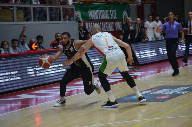 Misli.com Türkiye Basketbol Ligi play-off yarı finali