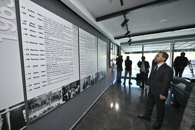 Cumhurbaşkanlığı İletişim Başkanı Altun, "1960'lar Nostalji Sergisi"ni ziyaretinde konuştu: