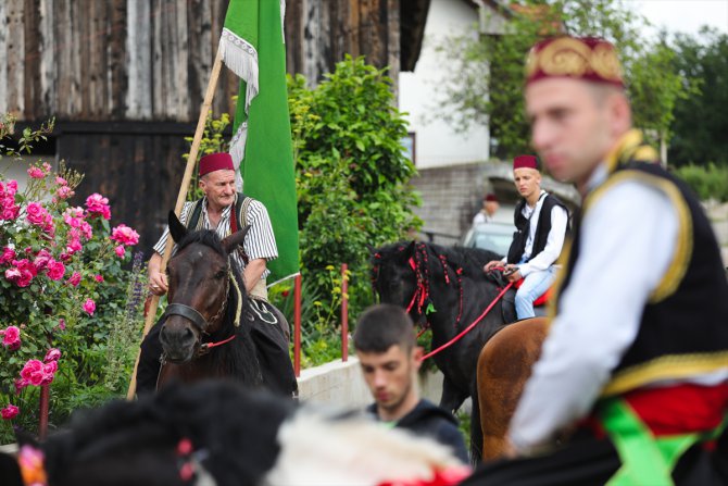 Bosna Hersek'te 513'üncü Ayvaz Dede Şenlikleri'ne katılacak atlılar Karaula'dan yola çıktı