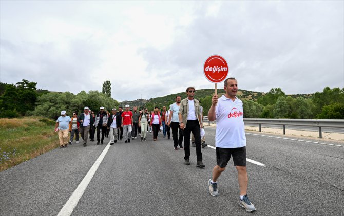 Tanju Özcan, yürüyüşünün 7. gününde basın toplantısı düzenledi: