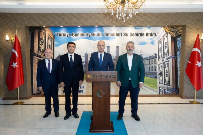 TBMM Başkanı Kurtulmuş, Erzurum'da STK temsilcileriyle buluştu: