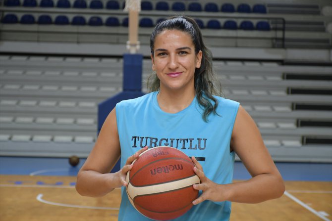 Turgutlu Belediyespor, Yasemin Buğdaycı'nın adının kadın basketbol liglerine verilmesi için başvurdu