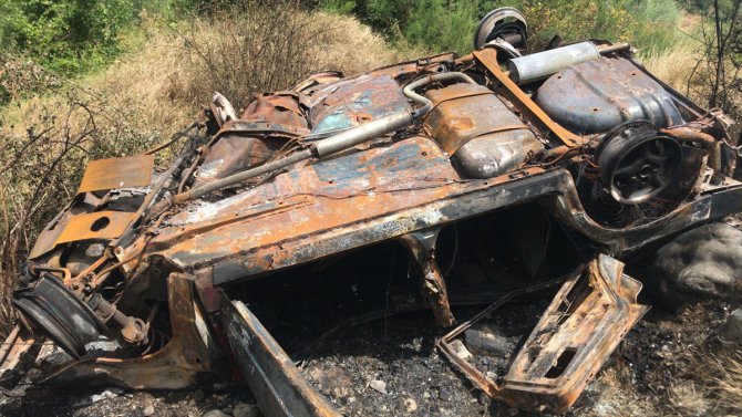 Kastamonu'da şarampole devrilerek yanan otomobilin sürücüsü öldü